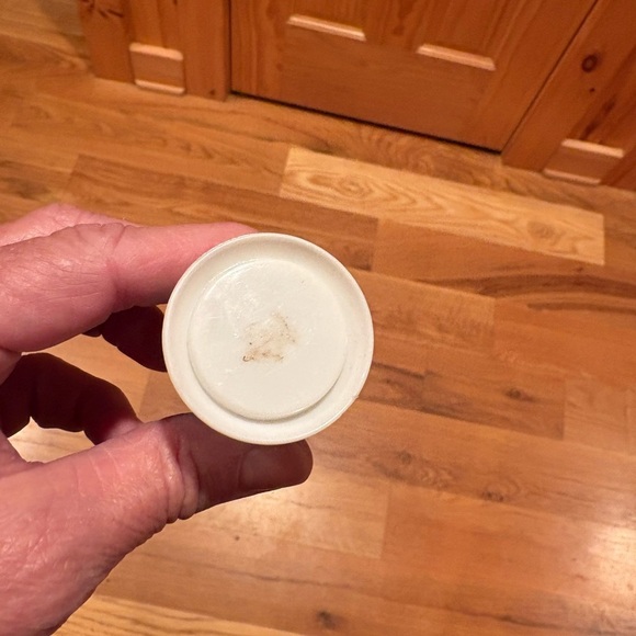 “Portsmouth, Va." Salt & Pepper shakers - Picture 6 of 7